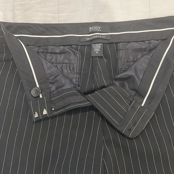 Women’s professional pants, size 10 Tall, Moda International - Picture 3 of 4